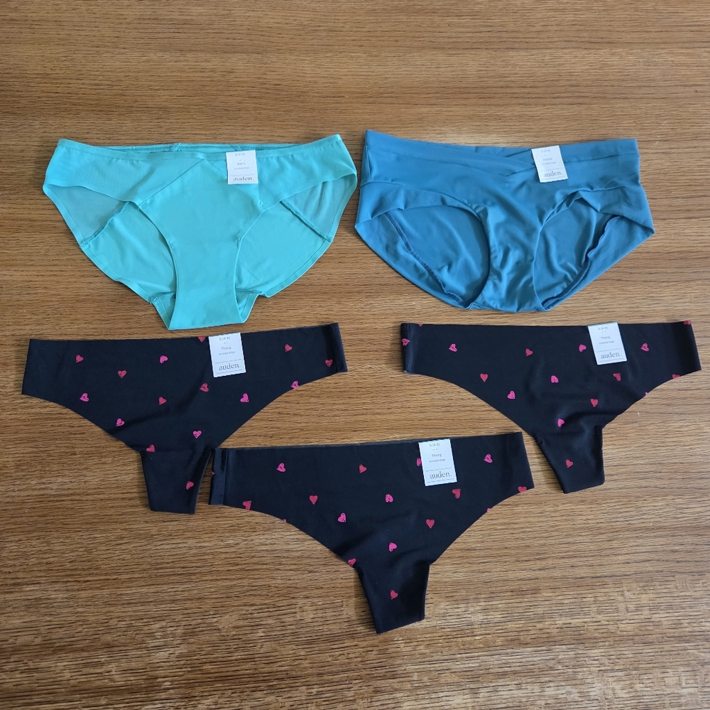 NWT Auden Women's Lot Of 5 Pairs Of Underwear Mesh Trim Brief Seamless Thong S